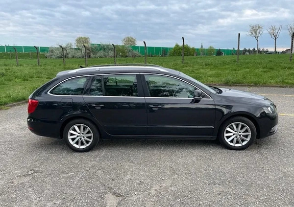 Skoda Superb cena 34000 przebieg: 335000, rok produkcji 2013 z Luboń małe 704